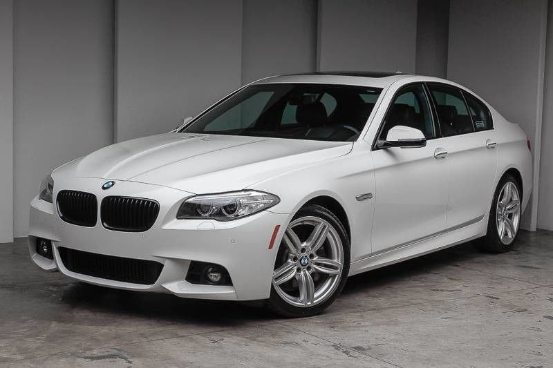 Rent a BMW F10 528i in Singapore