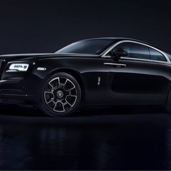 Rent a Rolls Royce Wraith in Dubai