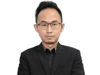 R Global car rental Malaysia Chief Exceutive Officer - CEO